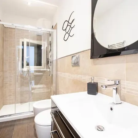 Singola Versilia Wifi Ac Holiday home Viareggio