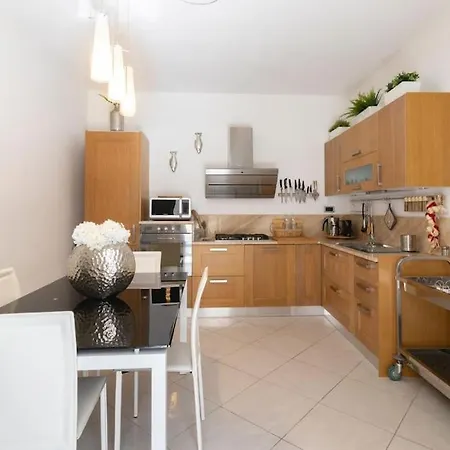 Singola Versilia Wifi Ac Holiday home Viareggio
