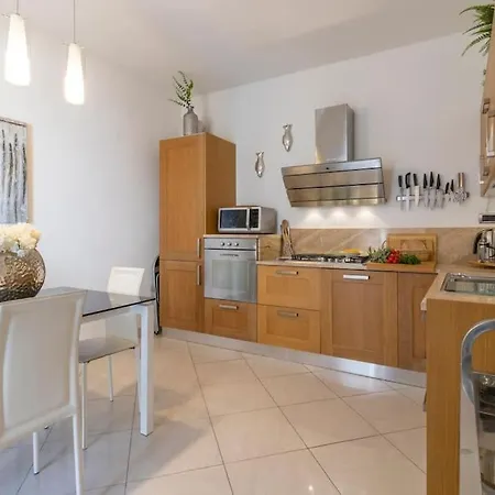 Singola Versilia Wifi Ac Vakantiehuis