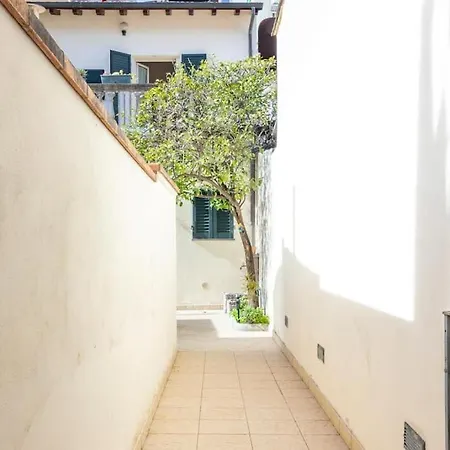 Singola Versilia Wifi Ac Vakantiehuis *